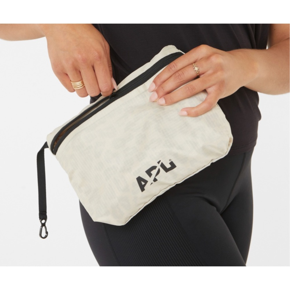 🥳HOST PICK!!🥳🌸APL Packable Backpack🌸 - Picture 2 of 10